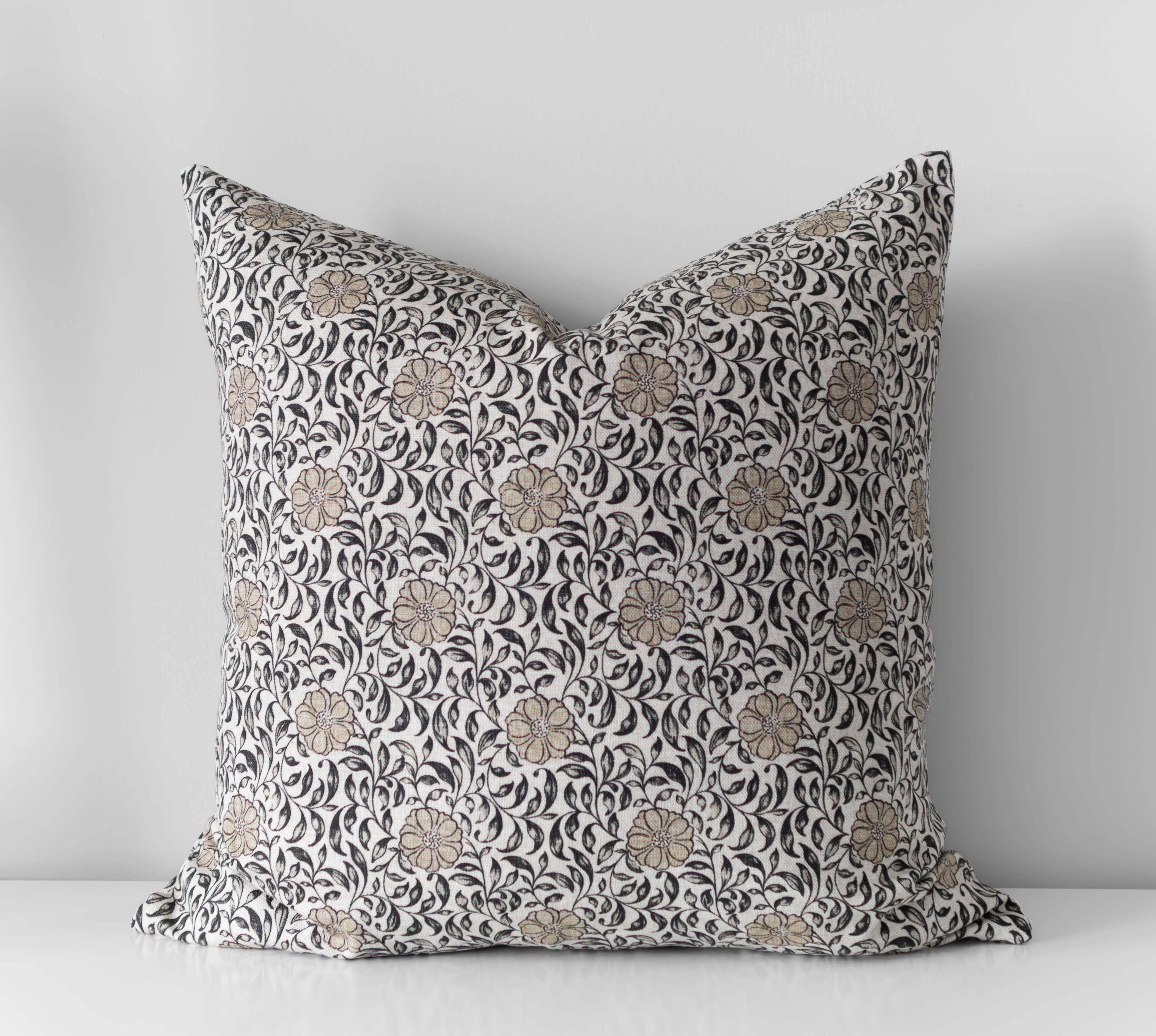 Hyggely - Wholesale Throw Pillow Cover - Fleur de Vie Floral Pillow Cover | Throw Pillow0