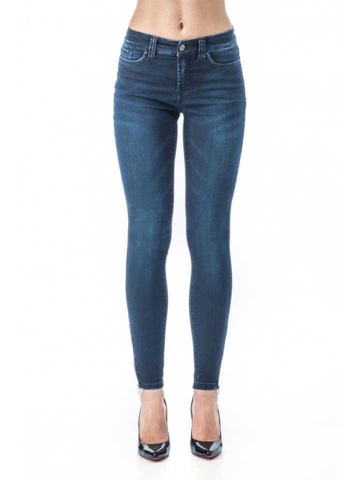 P848H Katy Tech stretch denim in blauw voor wholesale door SOS Jeans