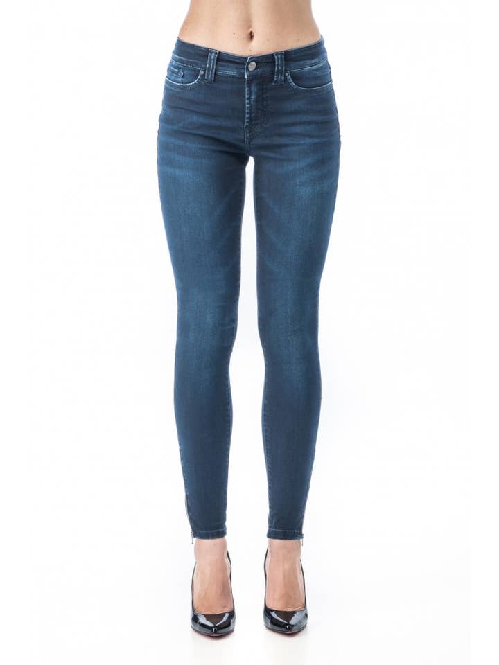 P848H Katy Tech denim elástico azul para venta al por mayor de SOS Jeans