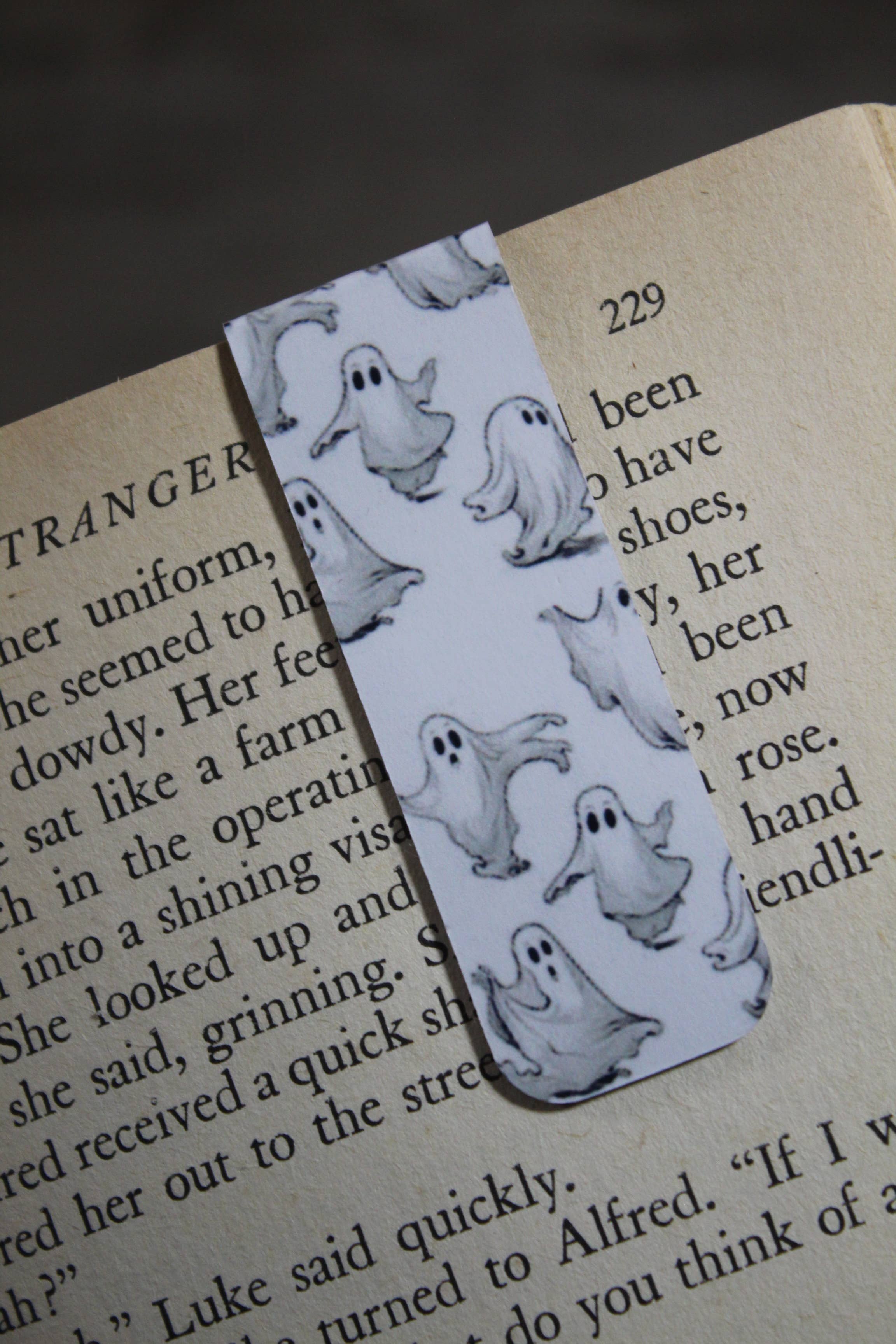 Raven Design – Engroshandel Bogmærke – Sød spøgelsesdans//Magnet Fold Bogmærke 0