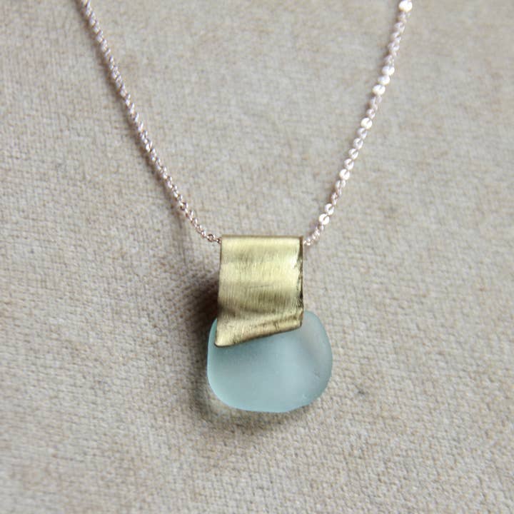 Forma&Colore - Wholesale Pendant/Charm Necklace - Sea Glass Necklace 30