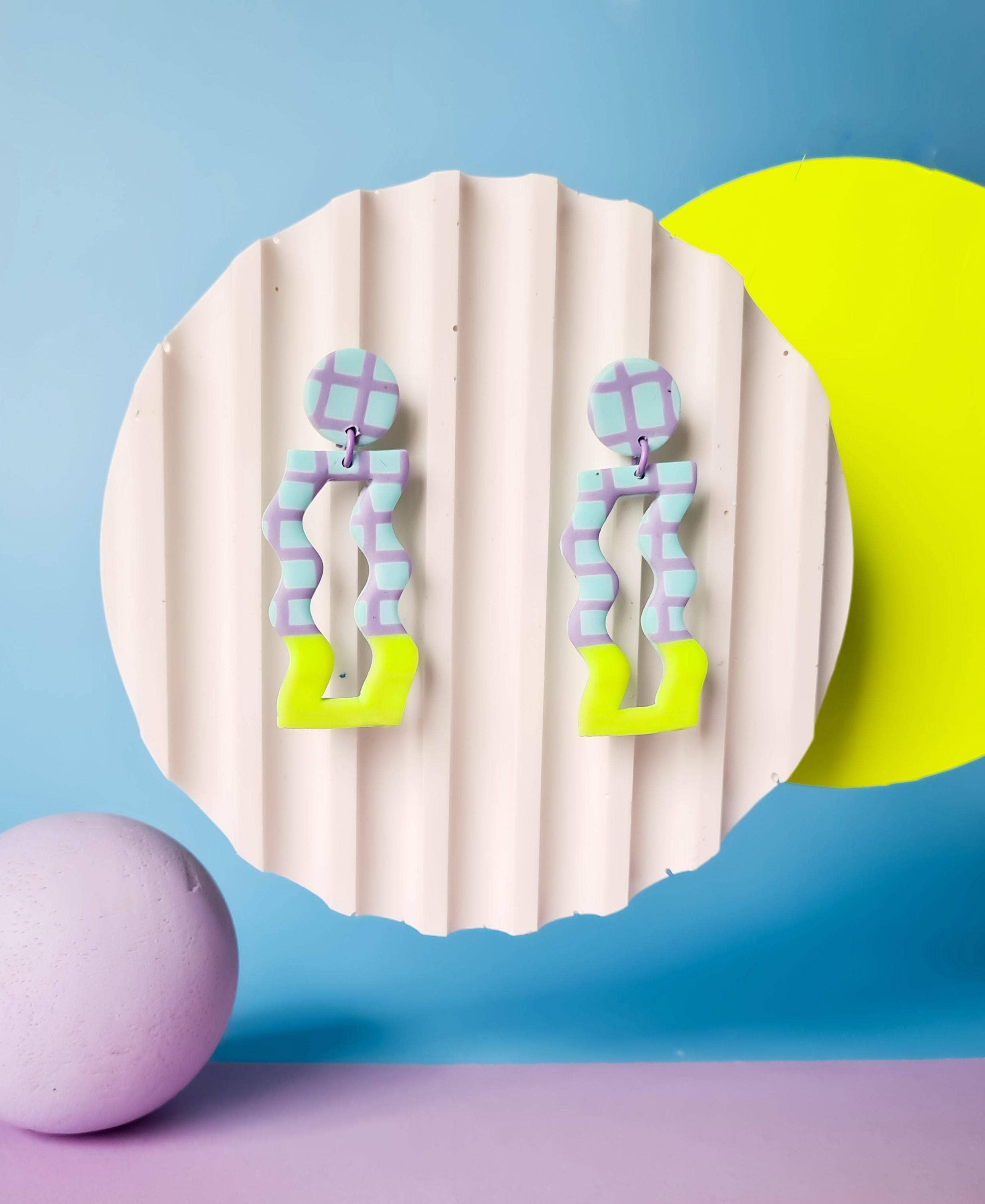 Mono – Brincos de argola por atacado – Brincos de Argila Polimérica - Pendurados Coloridos | Feito à Mão0