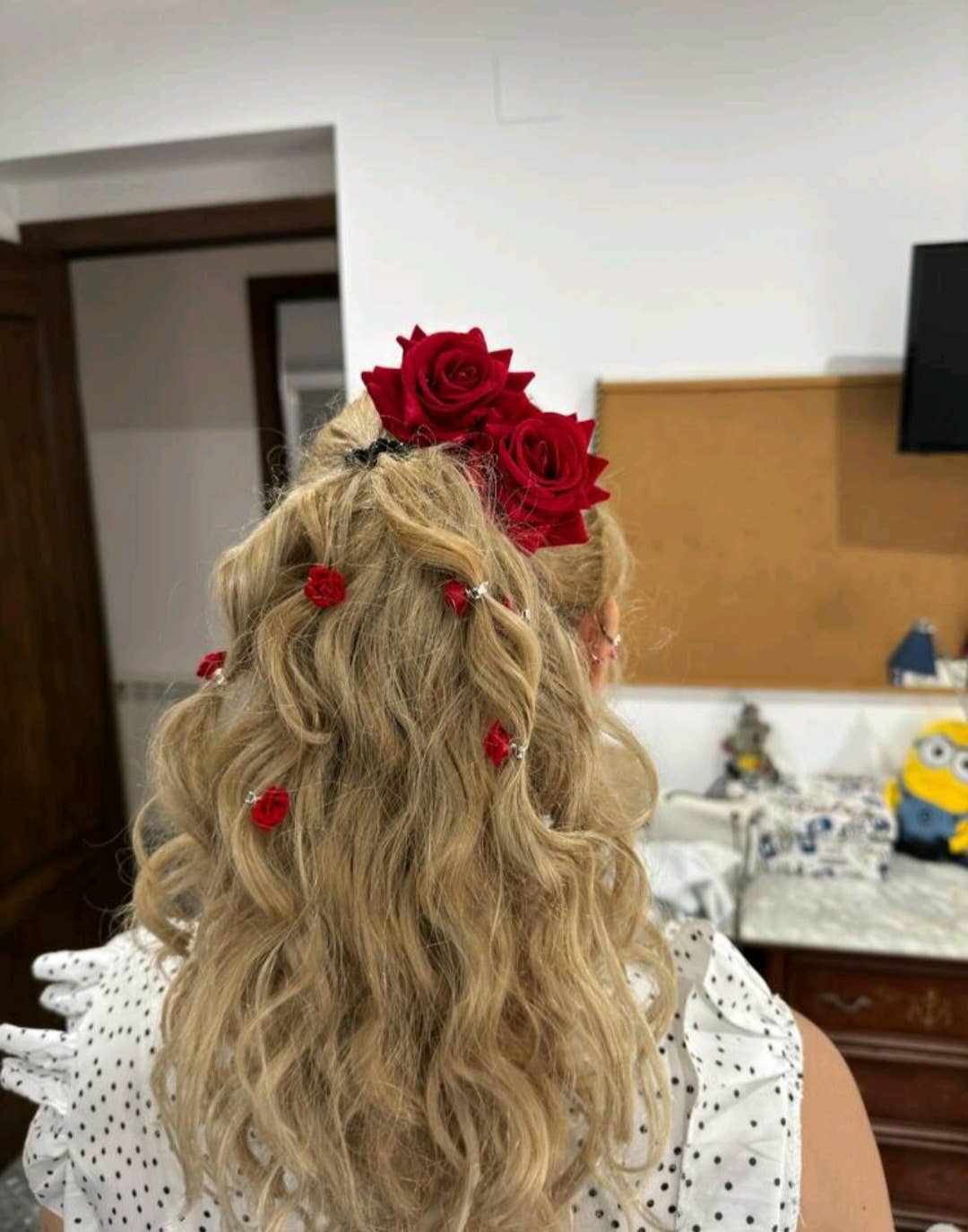 Wild & Free - Vendita all'ingrosso Forcine per capelli - Bella peineta sevillana in stile flamenco con rose4