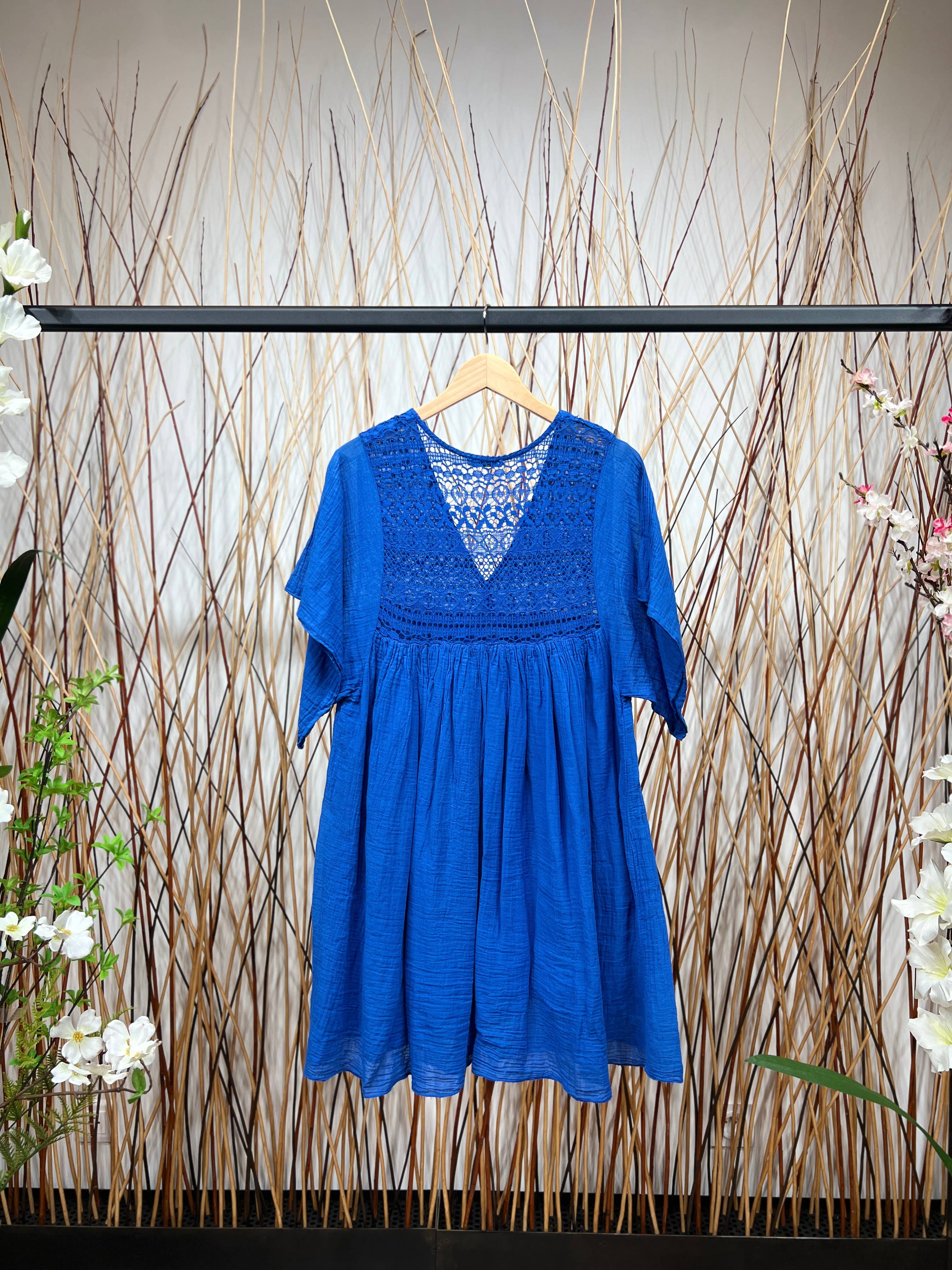 L'Emotion - Wholesale Dress - Women's - 100% Cotton V-Neck Lace Top Short Dress1