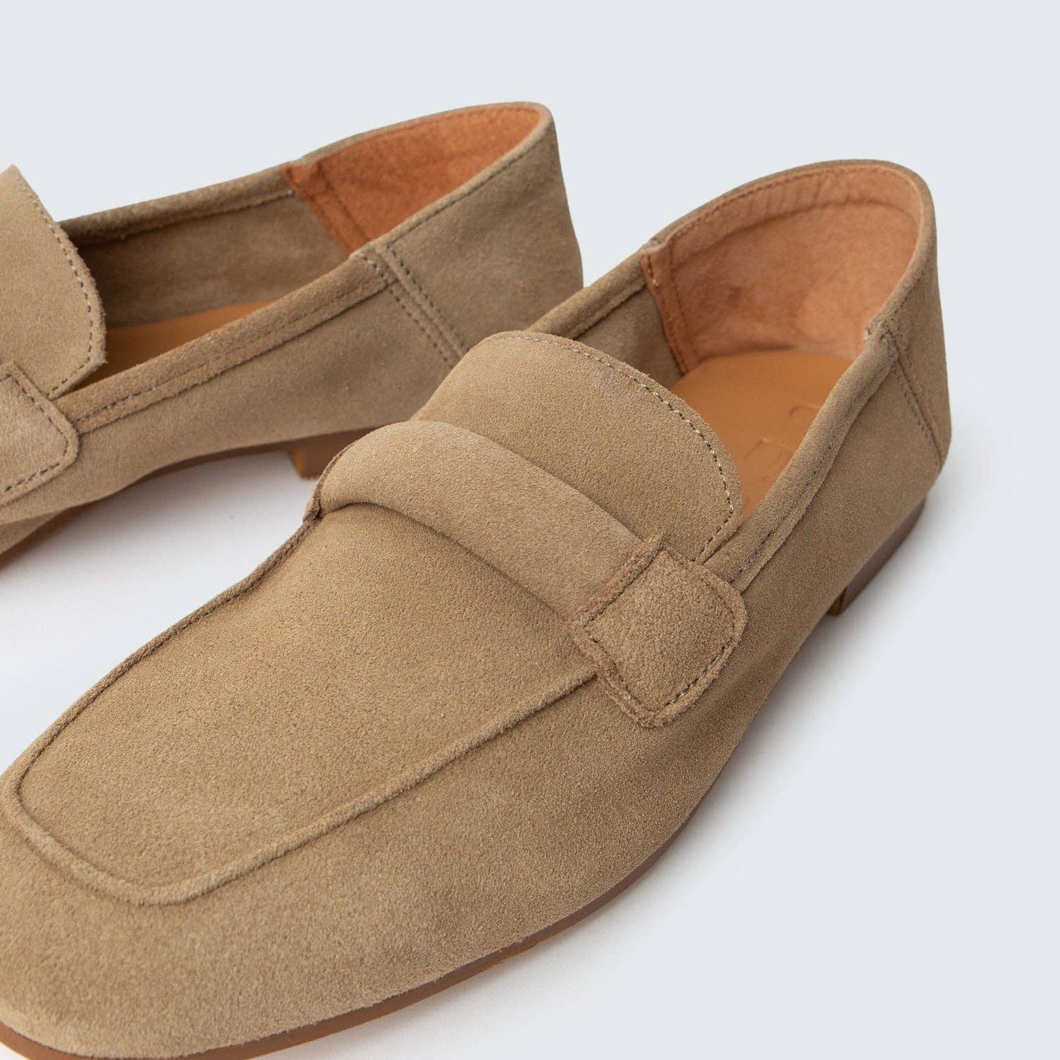 Ann Kurz - Wholesale Loafers - Women's - Loafer - Suede Tierra1