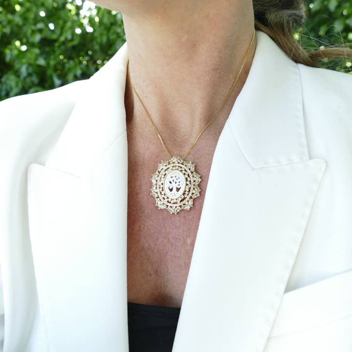 Collar Vida de oro chapado con circonita y nácar para venta al por mayor de Cátia Levy Designer