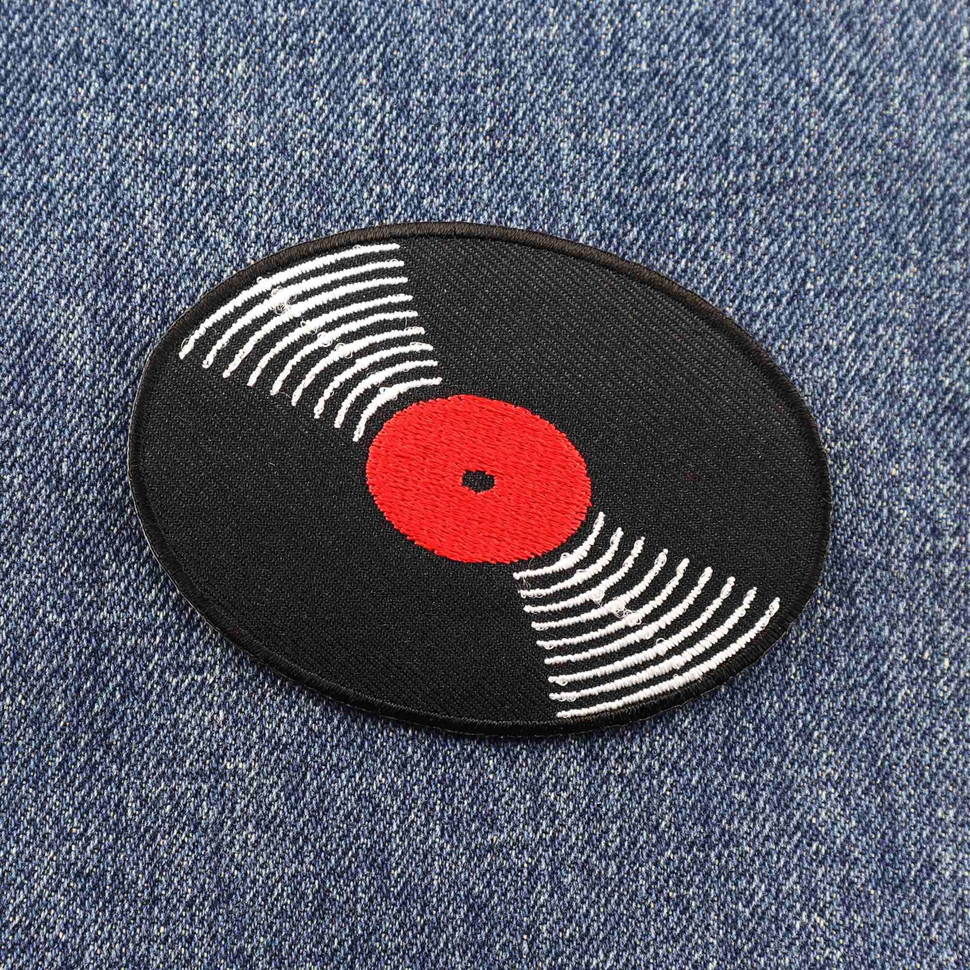 Tribal Trade GmbH - Vente Écusson - Patch vinyle rouge et noir en forme de disque9