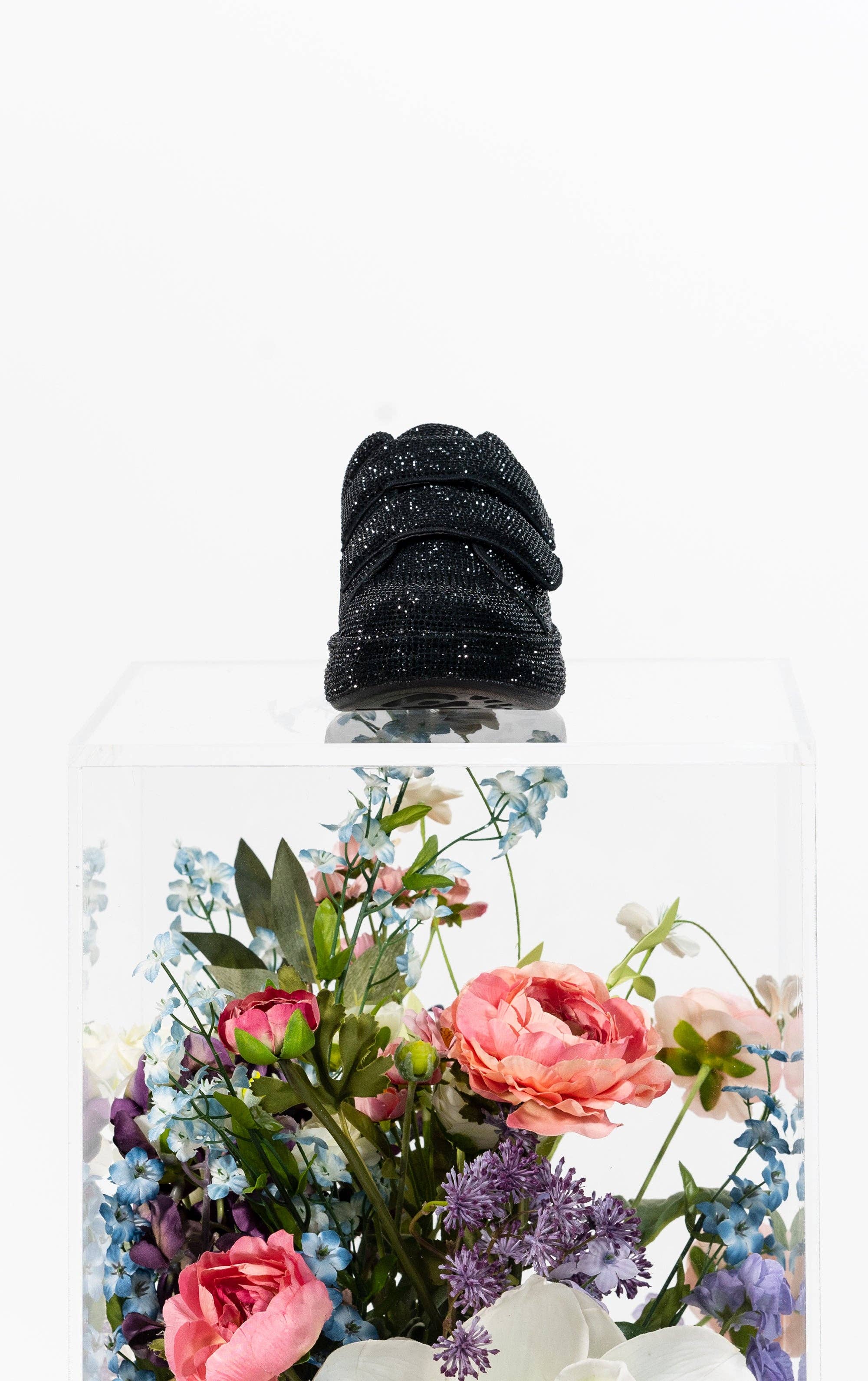 She is Cheval - Wholesale High Heels - Women's - Gunna be a Supermodel2