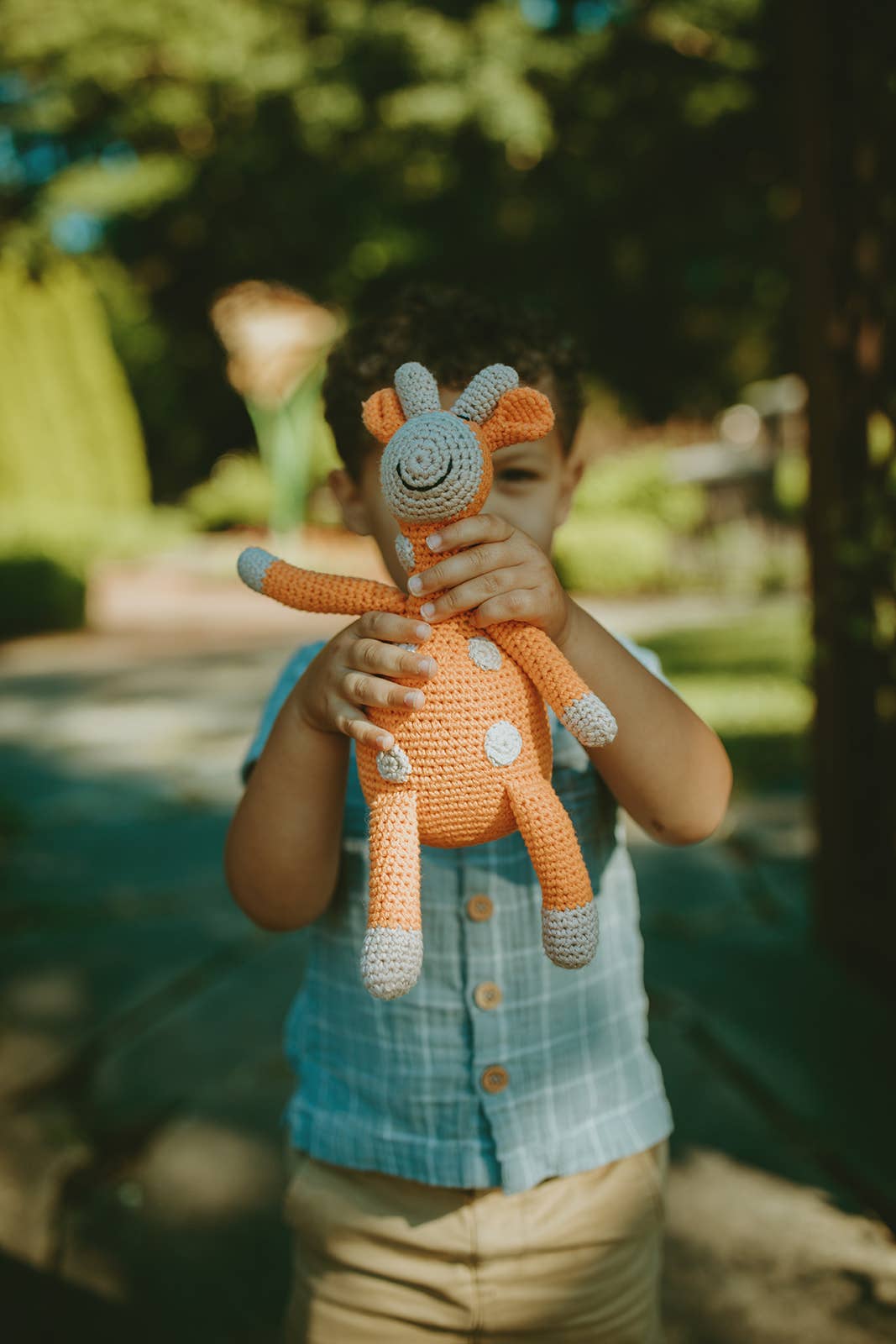 Pebblechild – Engroshandel Rangle - Baby – Hæklet babylegetøj giraf rangle - blød orange3