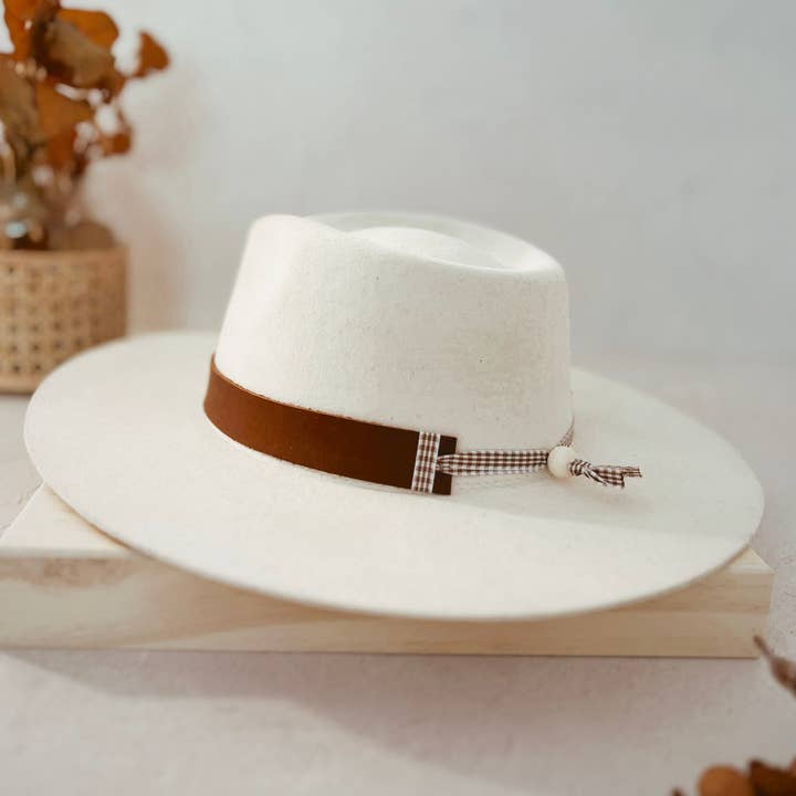 Leah – wholesale Hattaccessoar - Dam – Läder hattband, cowboyhatt tillbehör, hattbar, västerländsk
