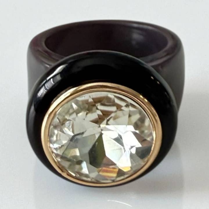 City Girl Ring - Kaviar för wholesale av Smith and Co. Design