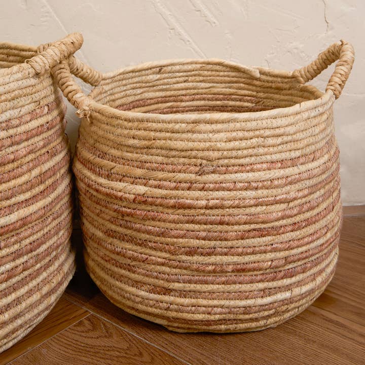 Natural Artisan Home - Wholesale Basket - Natural Boho Corn Husk Basket 4