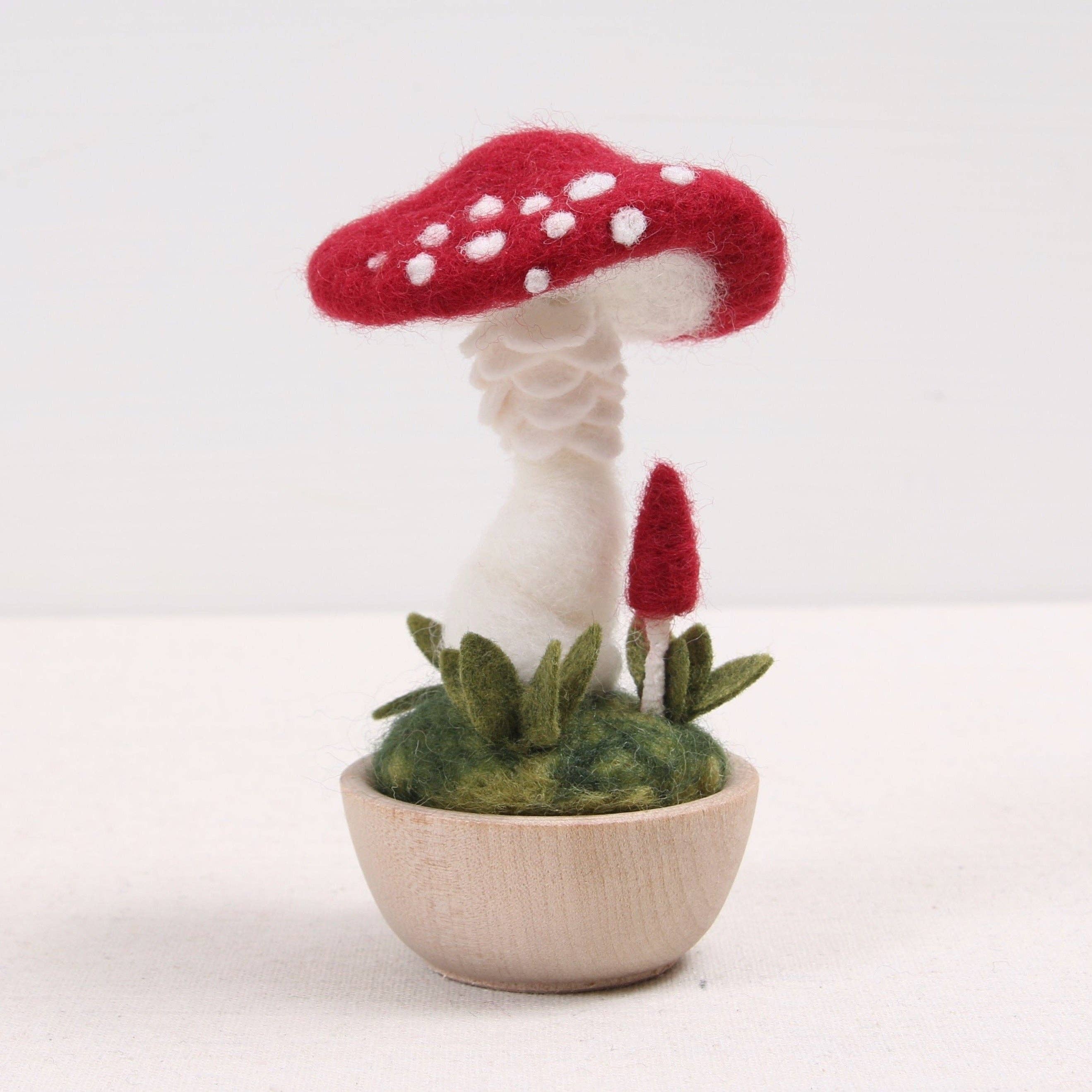 Benzie Design - Wholesale DIY Craft Kit - Needle Felting Kit, Crimson Toadstool1