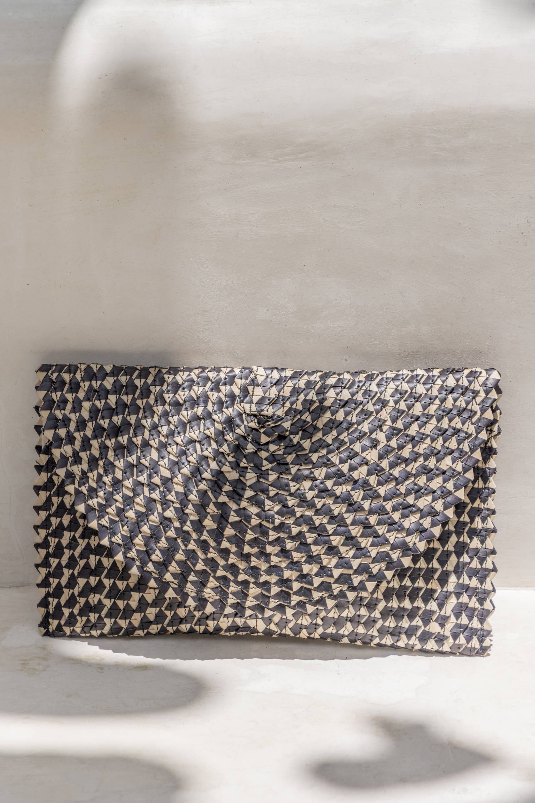 Village Thrive - Wholesale Clutch Bag - Women's - Rattan Clutch in Ombre0