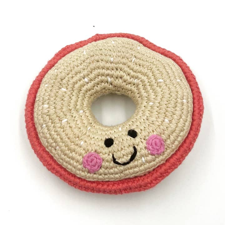 Sonaglio a forma di bagel al salmone amichevole per bambini all'uncinetto per la vendita all'ingrosso da parte di Pebblechild