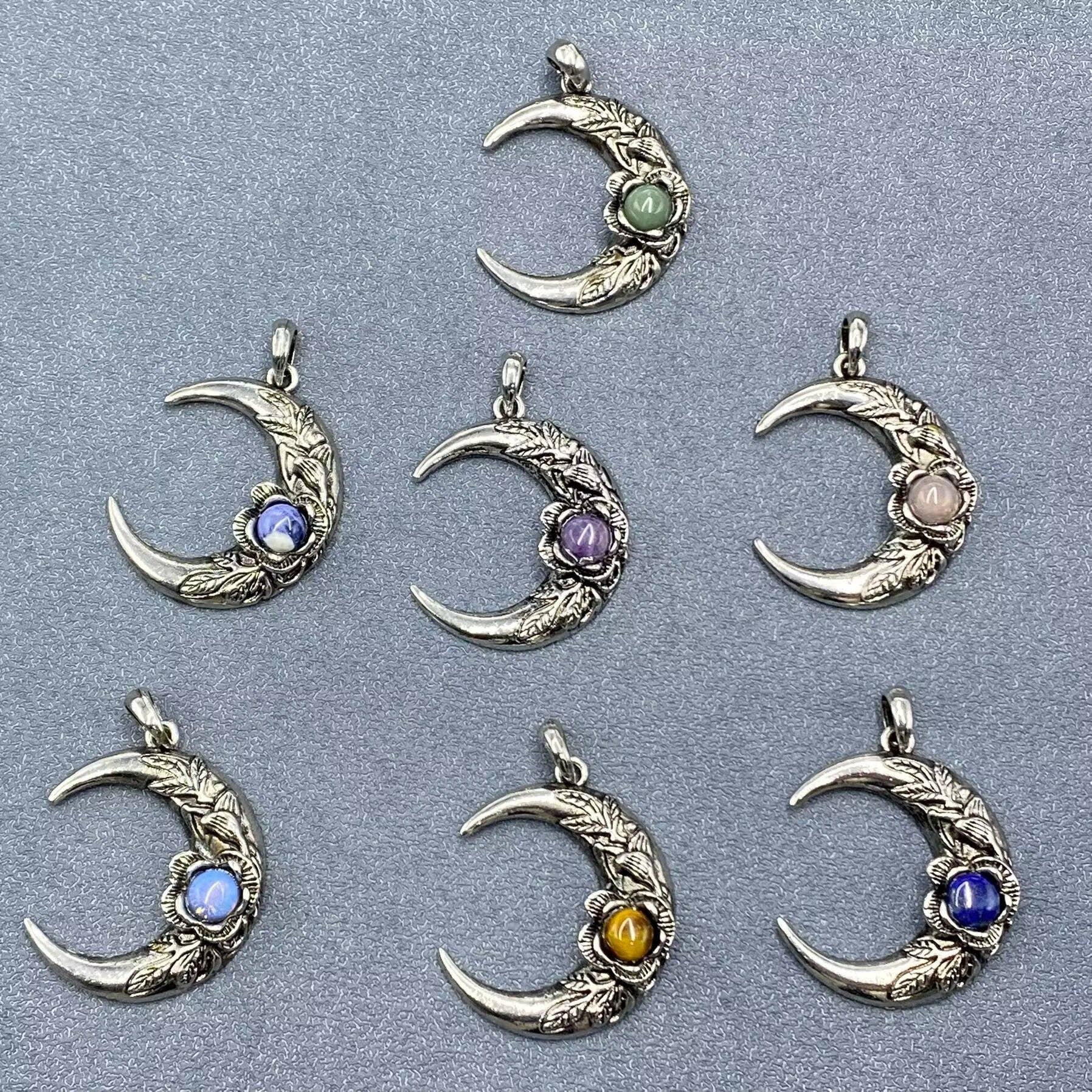 Mio Queena – wholesale Spiritual stone/crystal – Vintage Inlaid Stone Rose Moon Charm Pendant - CS/MS16