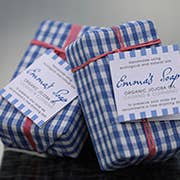 Savon à l'huile de jojoba biologique au parfum de lavande et de rose 90g pour la vente par Emma's Soap