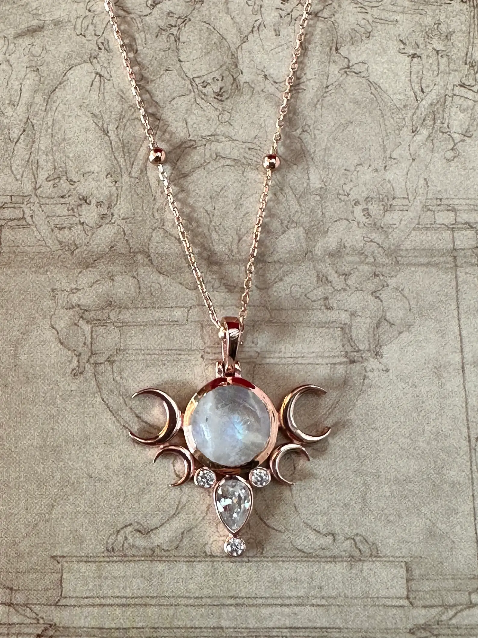 Flesh & Soul - Wholesale Pendant/Charm Necklace - FIVE MOONS MOONSTONE Necklace15