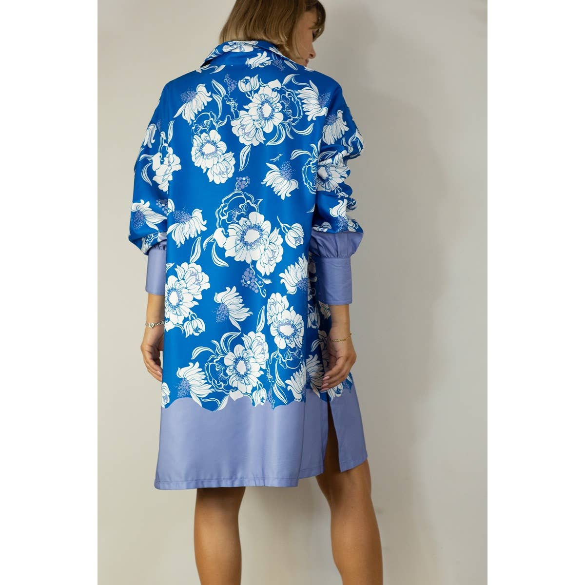BLU ABITO CHEMISIER STAMPA BOARDER in vendita all'ingrosso su Faire10