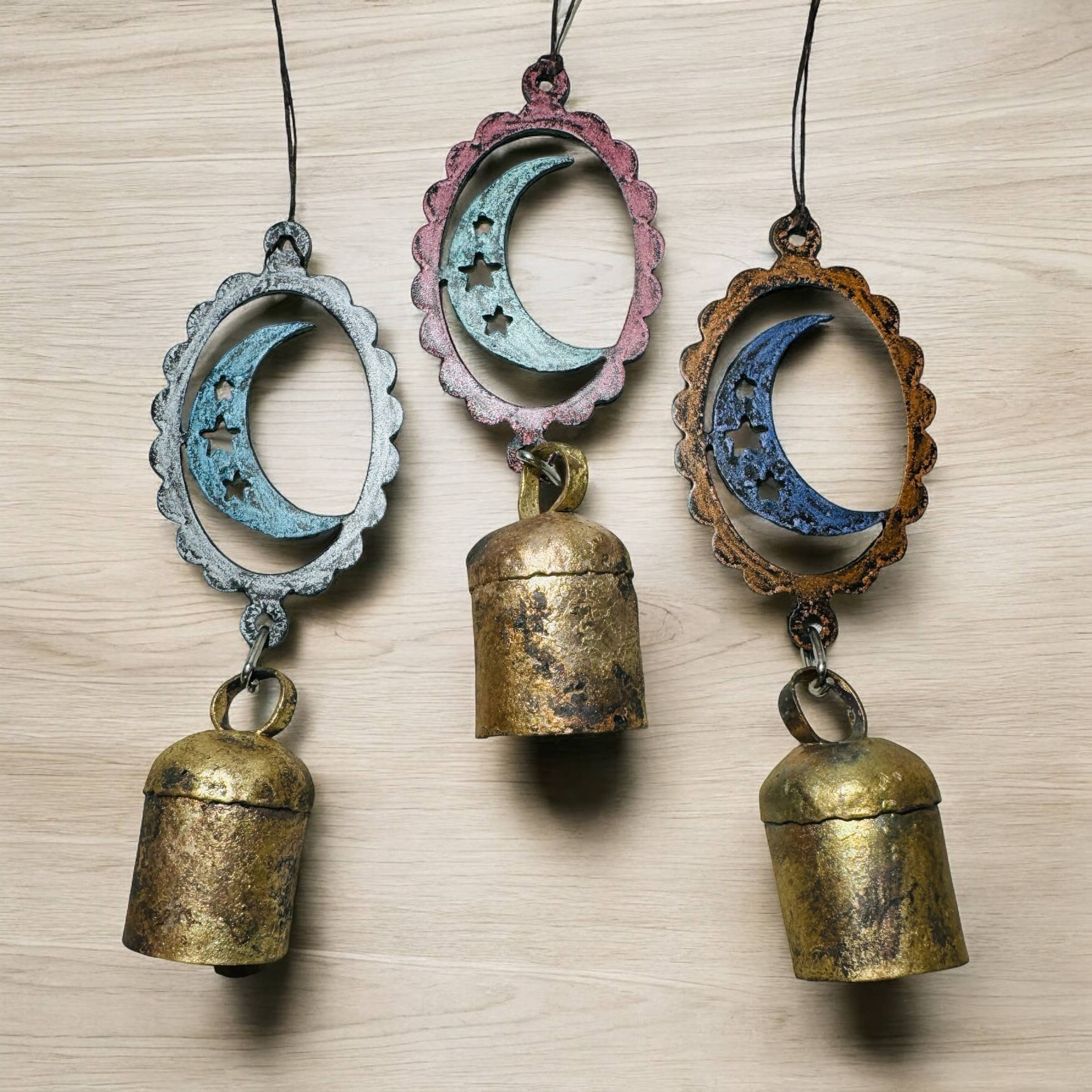 Whimsies - Wholesale Ornament - Maanornament met windgong – schattig cadeau voor tuin en auto5