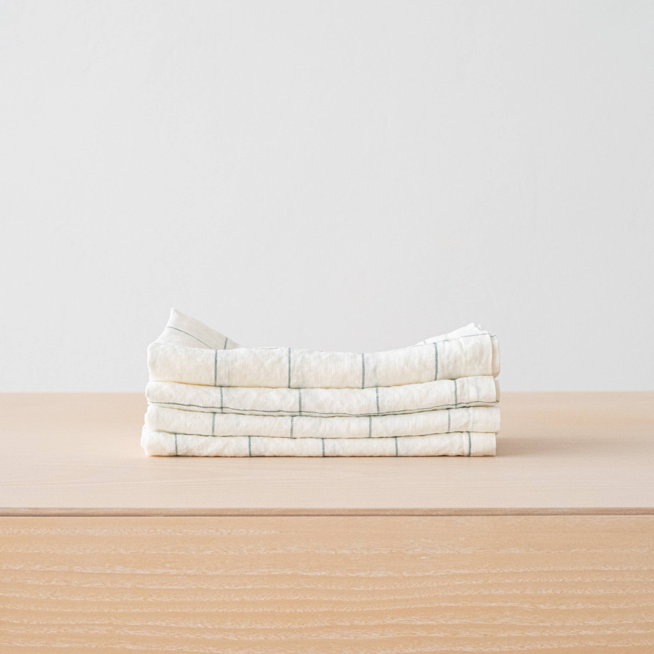 LinenMe - Wholesale Dinerservet - Met ruiten gewassen servet wit/arctisch0