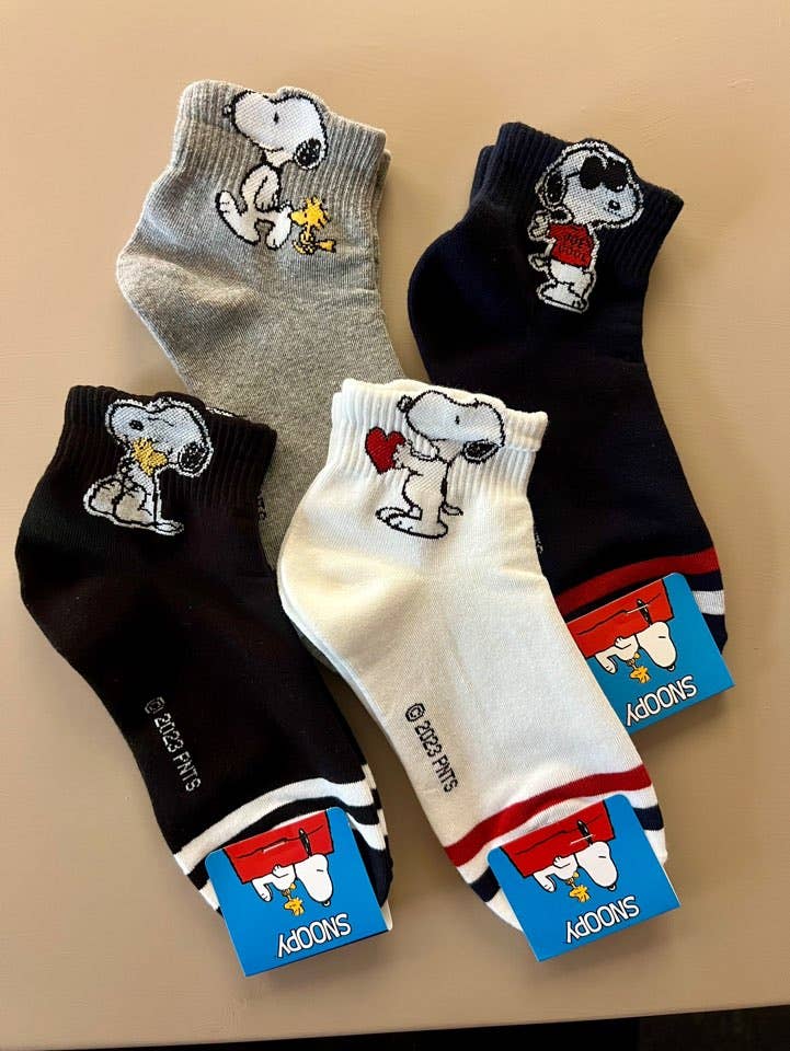 K-Wonderland – Meias - Mulher por atacado – Meias tornozeleiras Peanuts Snoop em algodão ultra macio5