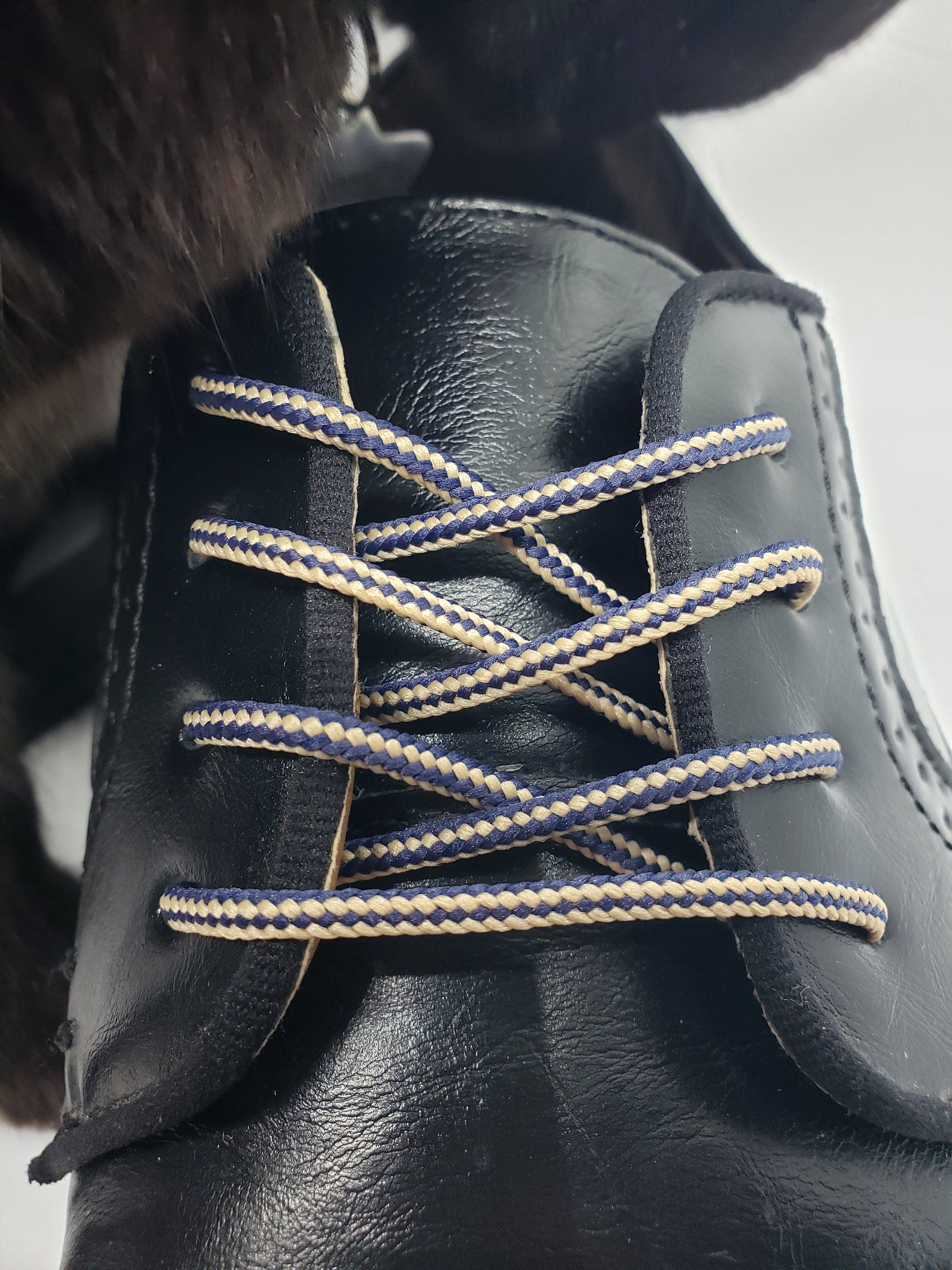 The Shoelace Factory – wholesale Skosnören - Unisex – Runda randiga klänningsskosnören - Denim och Tan0