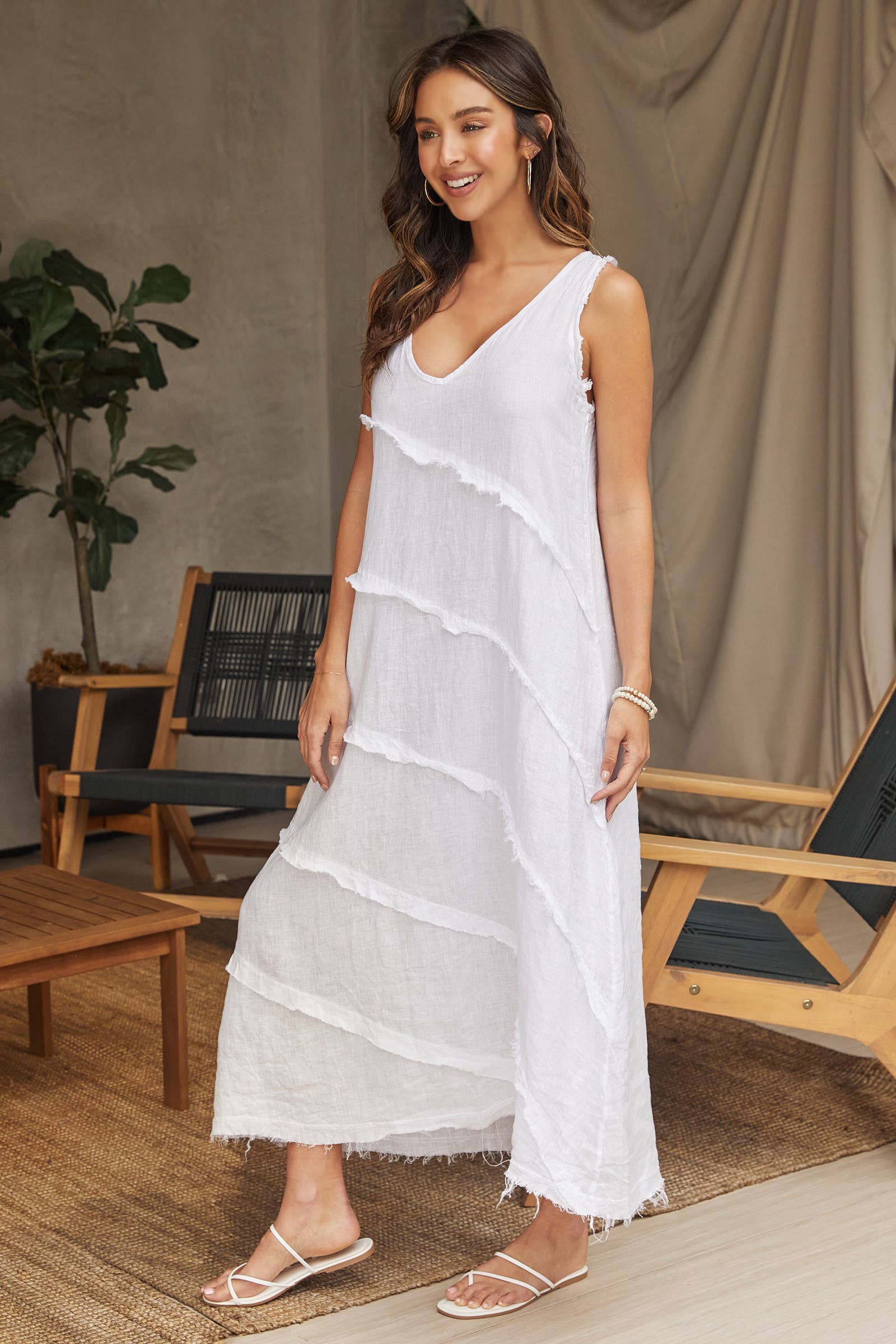 MILIO MILANO - Wholesale Dress - Women's - LINEN FRILL TRIM SLEEVELESS MAXI DRESS(154011/12256-WHT)1