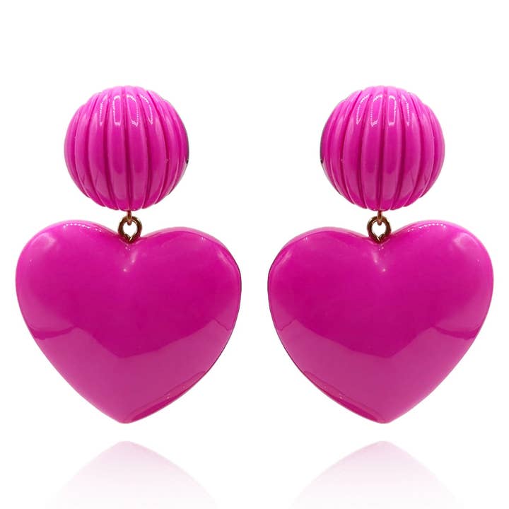 Amour snidade fuchsia hjärta örhängen i harts för wholesale av Michael Nash Jewelry