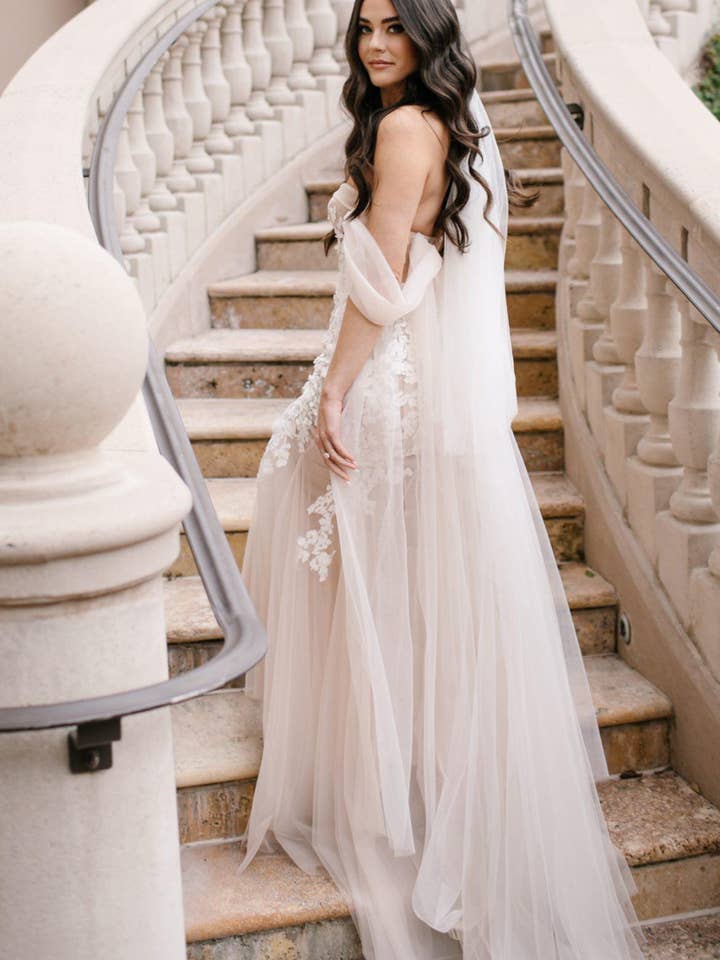 IMAN CATHEDRAL PLAIN VEIL WITH BLUSHER for wholesale by Brides & Hairpins