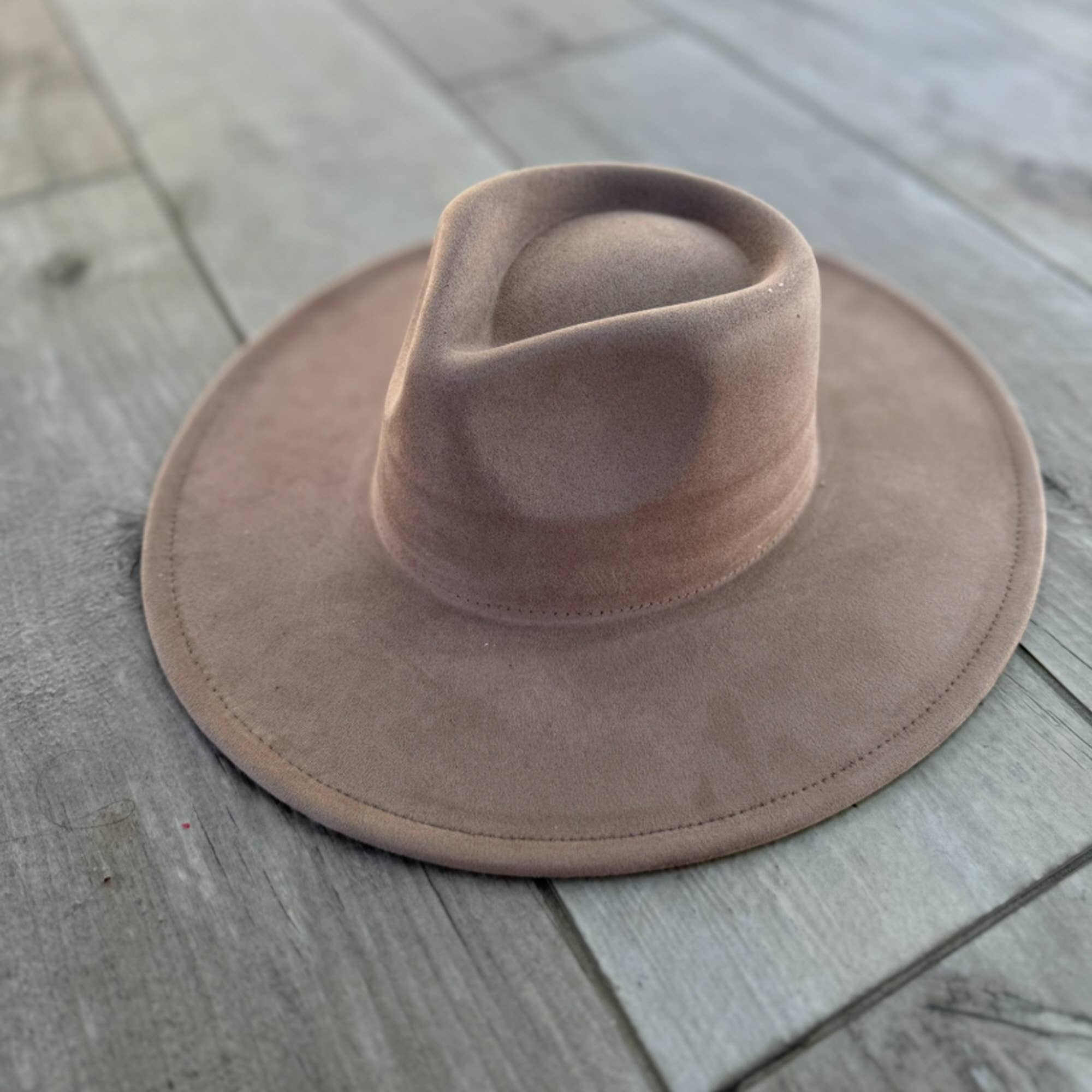 Queens INC - Wholesale Fedora - Women's - 🤎 Vegan Suede Wide Brim Rancher Hat – Unisex, 4" Flat Brim14