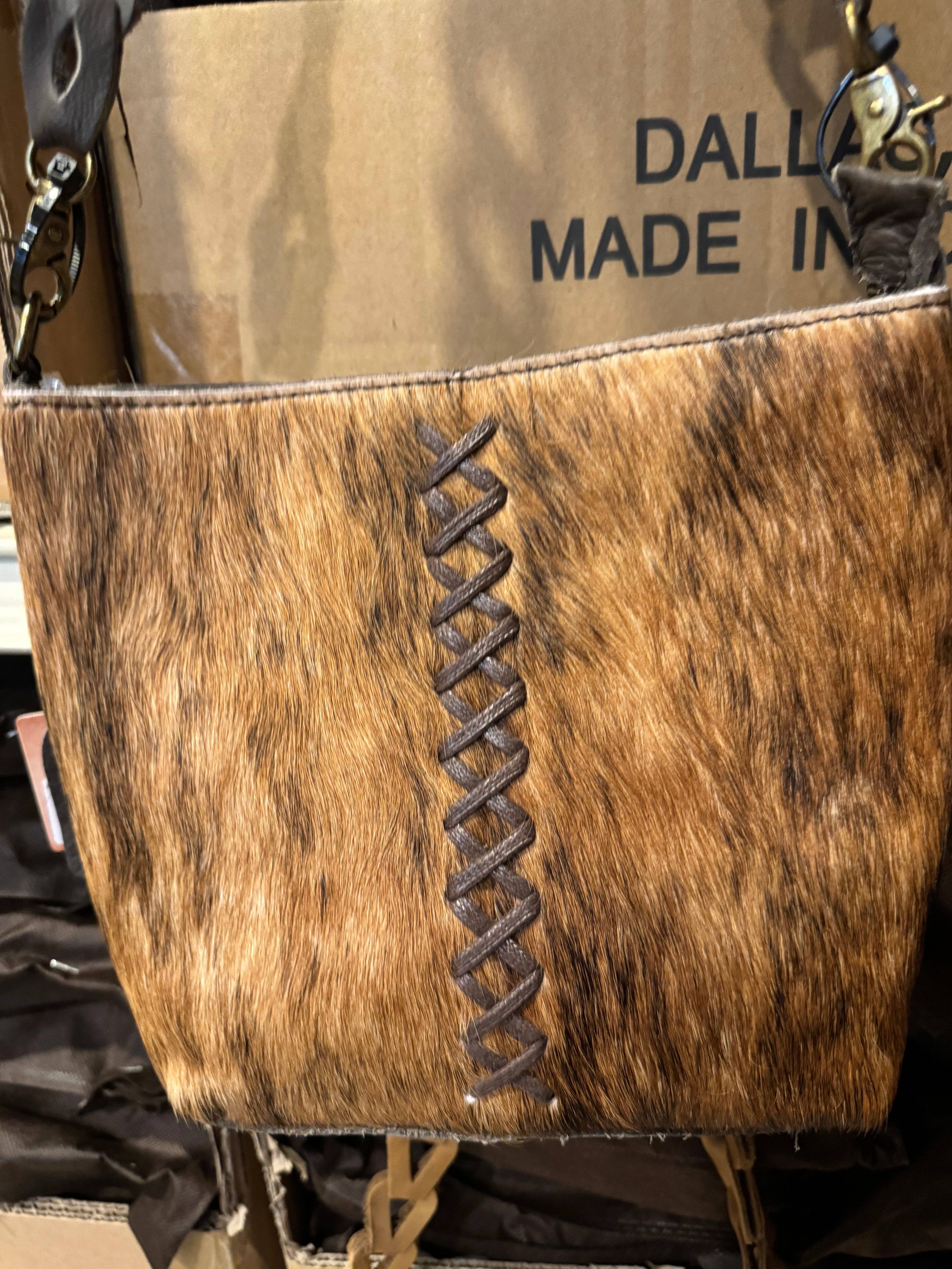 Broads Market - Wholesale Crossbody Bag - Women's - BA2117 X Stitched Crossbody Cowhide Purse2