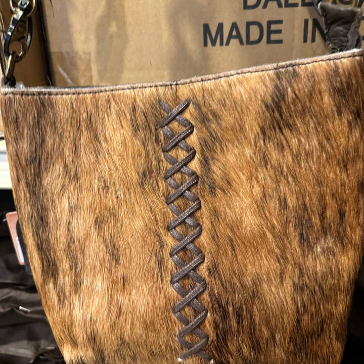 Broads Market - Wholesale Crossbody Bag - Women's - BA2117 X Stitched Crossbody Cowhide Purse2