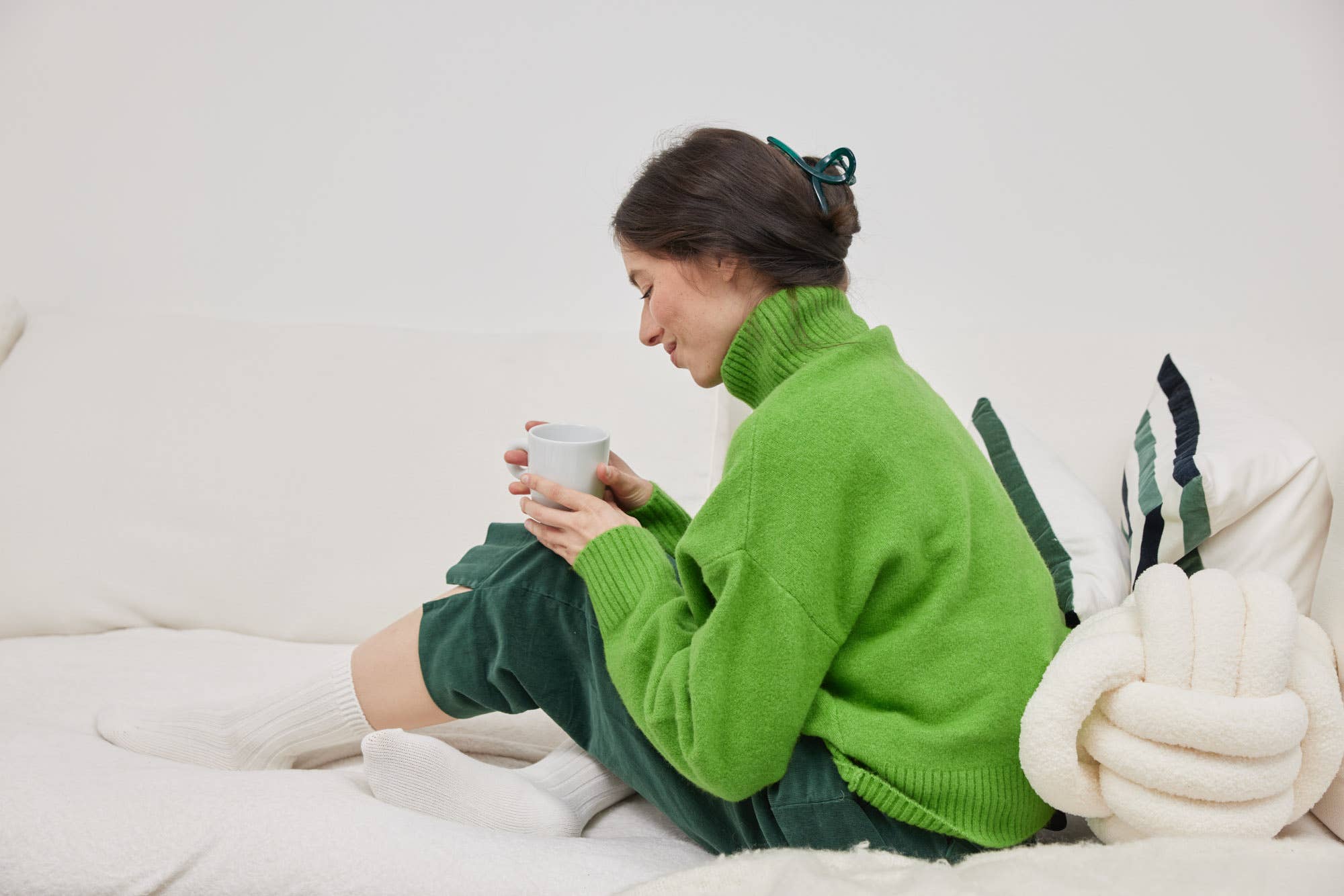 Tiepology - Wholesale Hair Clip - Women's - 5 Inch Glossy French Twist Hair Clip3