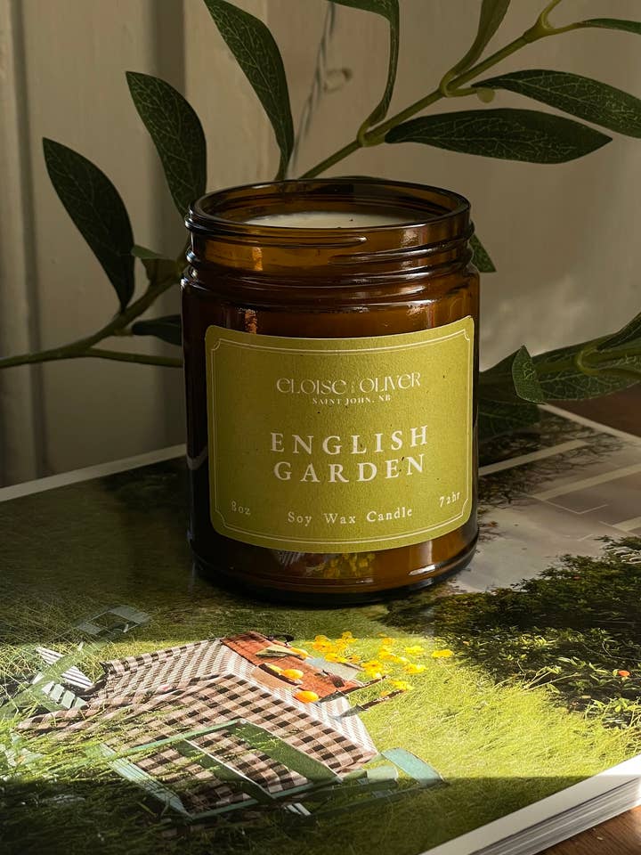 8oz English Garden Scented Candle for wholesale by Eloise and Oliver