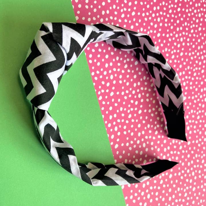 Zero Waste Zig Zag Headband Black and other Purchase Wholesale zig zag headband. Free Returns & Net 60 Terms on Faire trending on Faire.