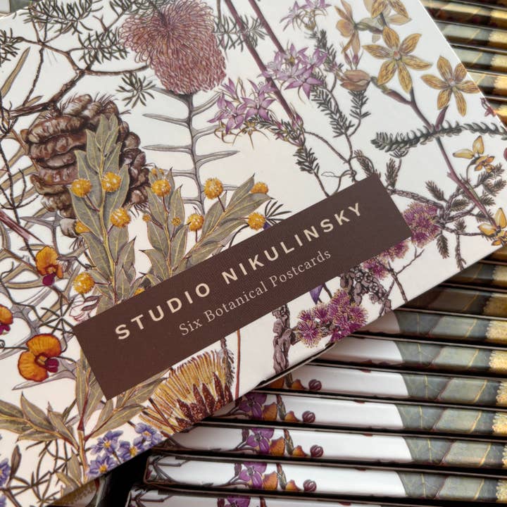 Postais em Caixa: Botânico por atacado de STUDIO NIKULINSKY