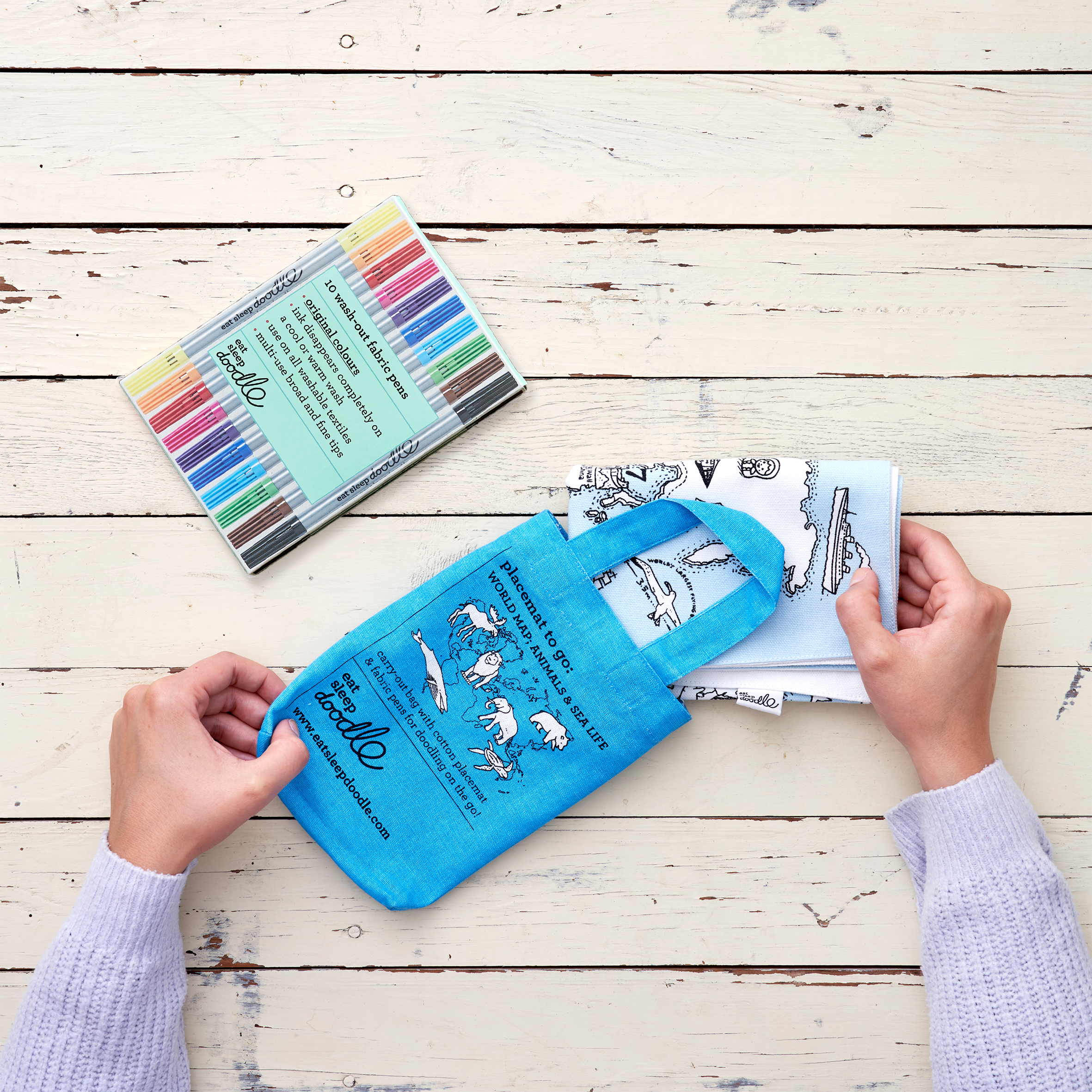 eatsleepdoodle - Wholesale DIY Craft Kit - Kids - DIY Craft Kit - Coloring Mat - World Map Placemat to Go3