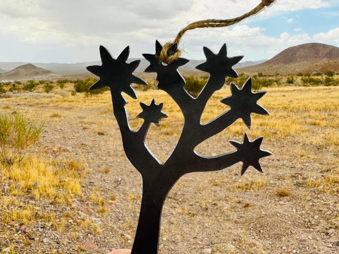 Sarah’s Metal – wholesale Ornament – Metal Joshua Tree Ornament2