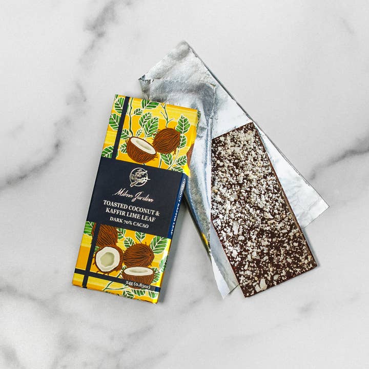 Milene Jardine Chocolatier – wholesale Chokladkaka – Rostat kokos & Kaffir Lime Leaf Choklad Provsmakning Bar1