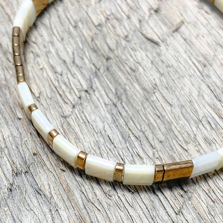 June Birthstone ~ Pearl for wholesale by Libbies Bracelets