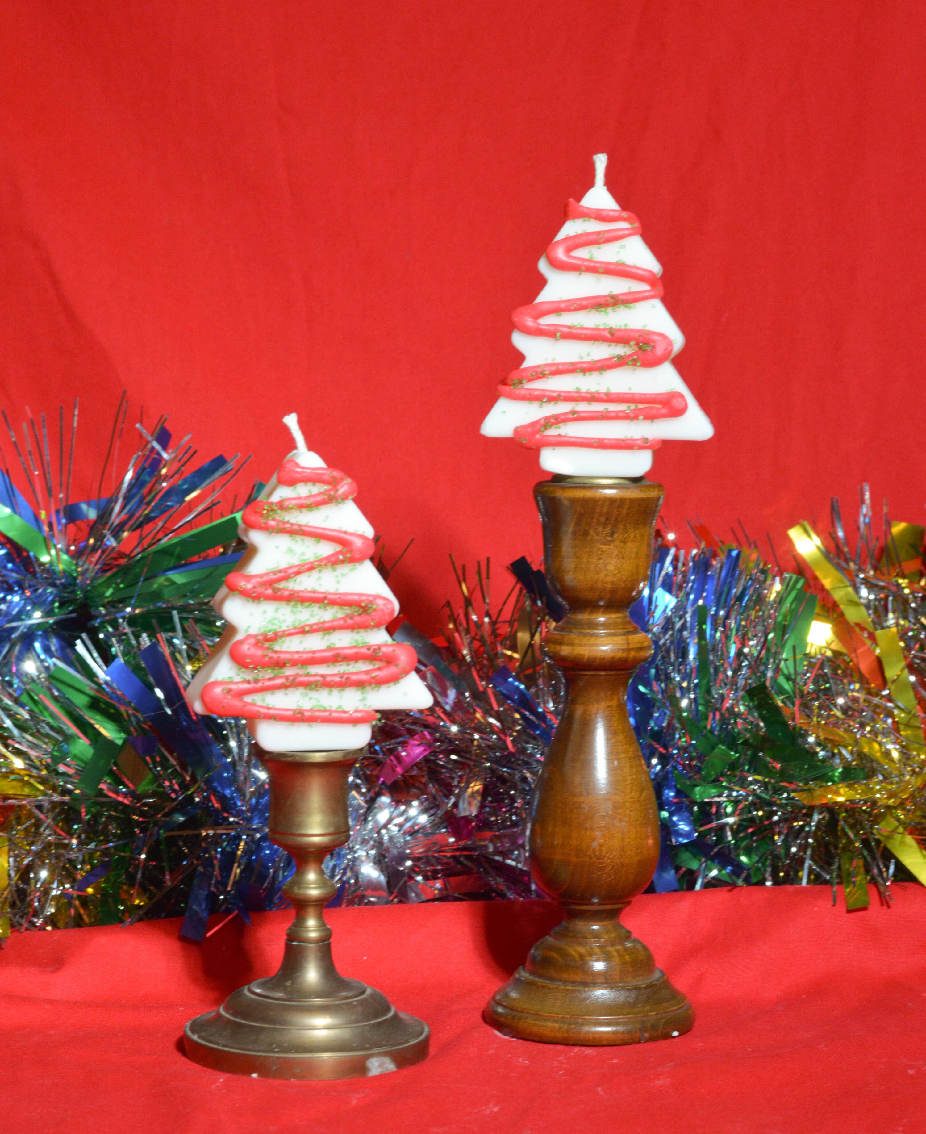 Glow Worm Goods - Wholesale Novelty Candle - The Little Tree Cake Candle1