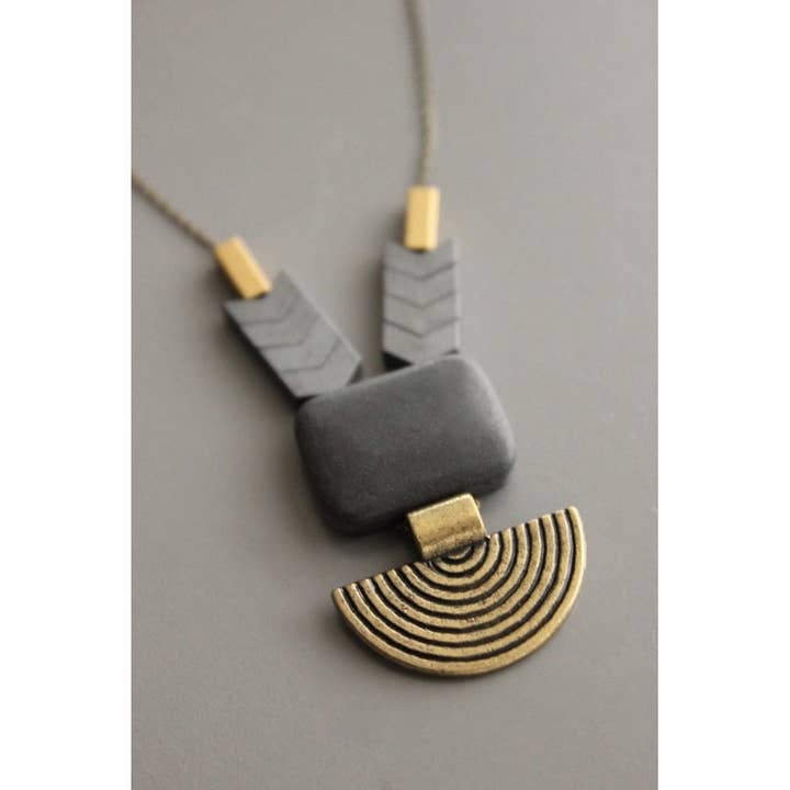 David Aubrey Jewelry - Wholesale Pendant/Charm Necklace - XIN318 Black agate geometric pendant necklace