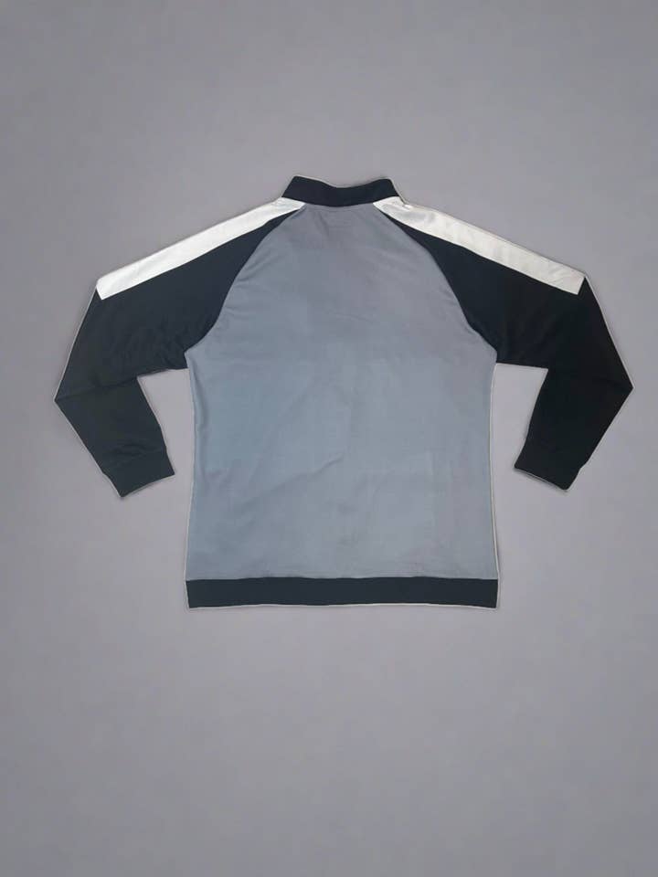 Grey SNO Tracksuit for wholesale on Faire1