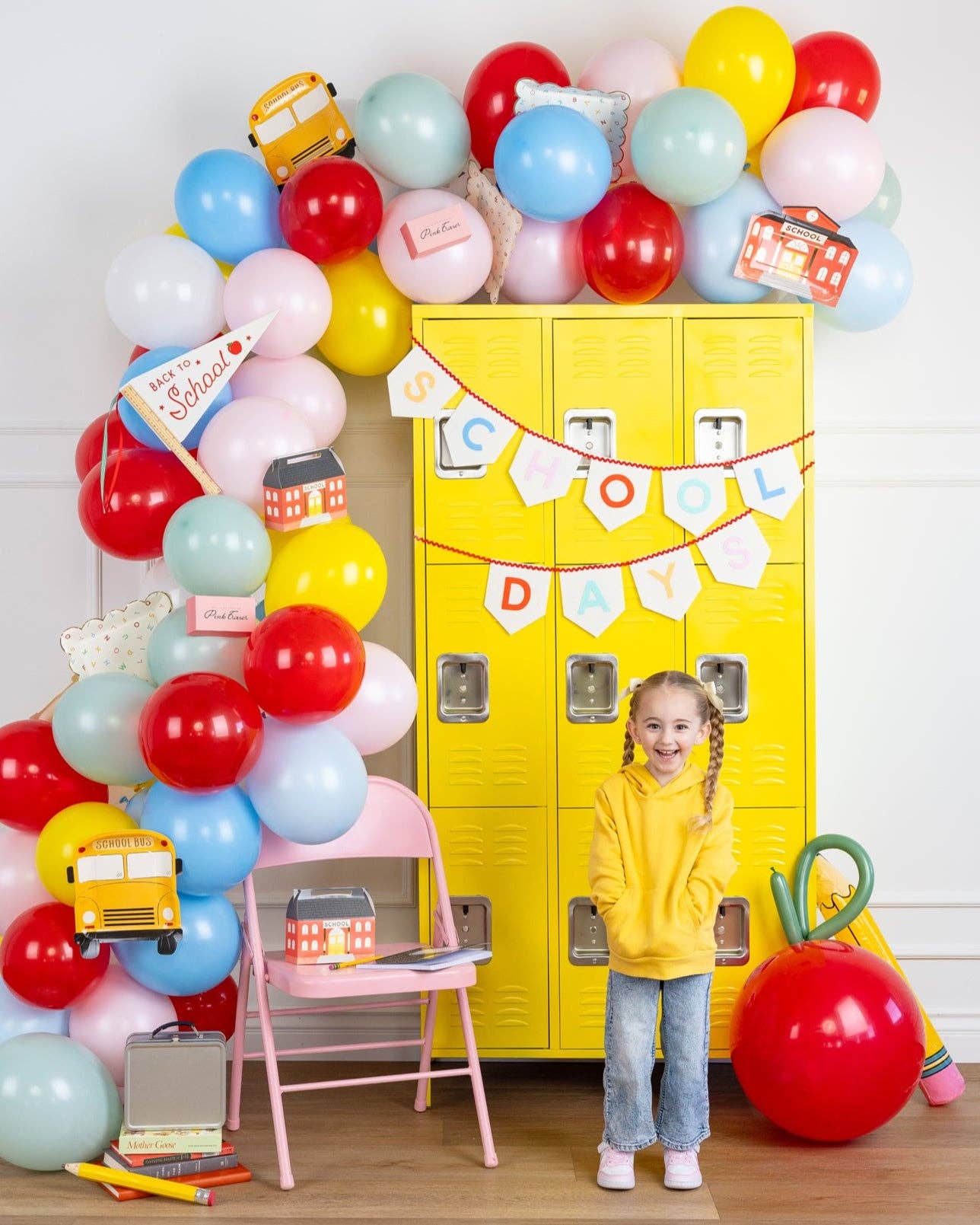 My Mind’s Eye - Wholesale Disposable Plate - BTS1140 - School Bus Shaped Paper Plate1