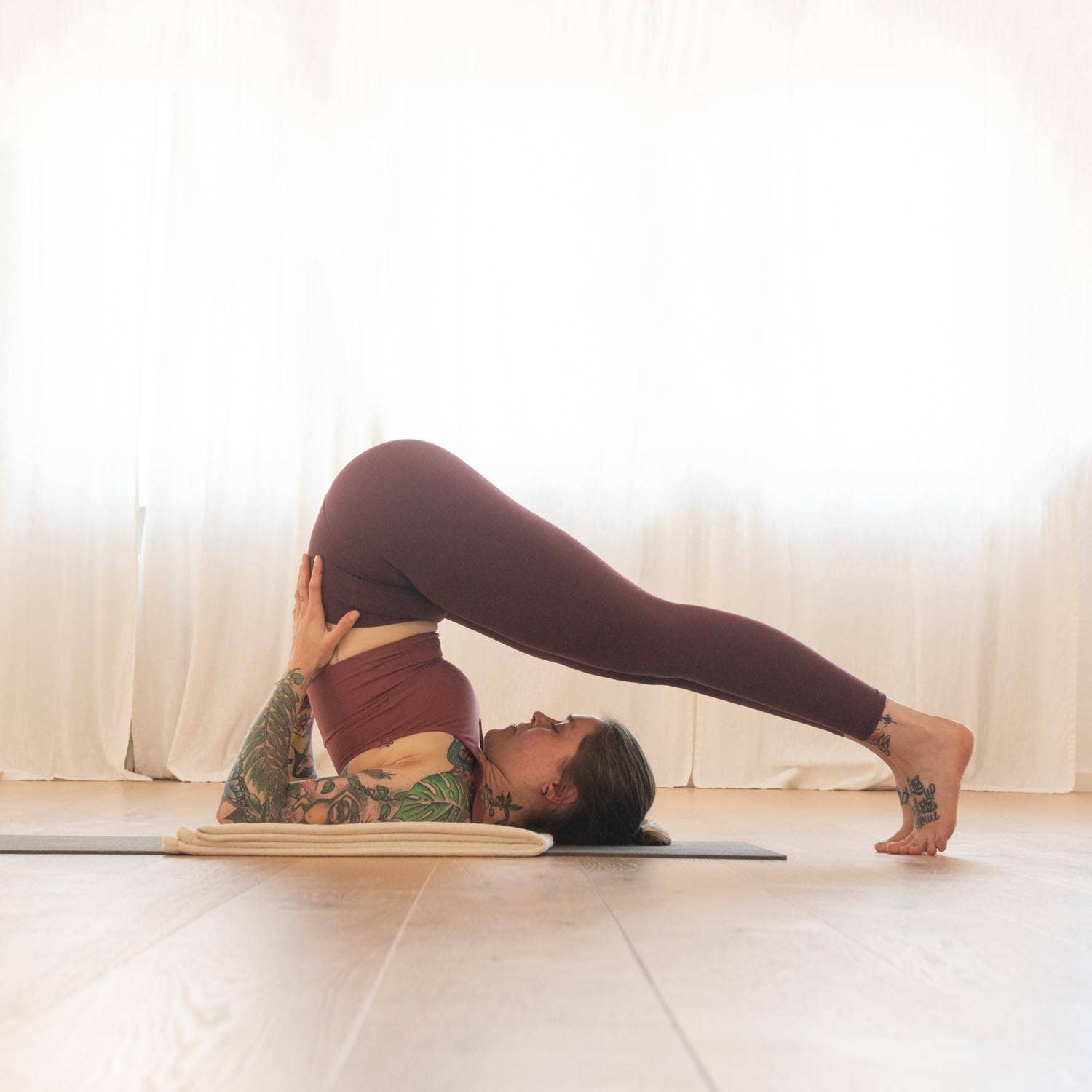 Bodynova - Venta al por mayor Manta de yoga - SHAVASANA, manta de yoga de algodón natural2