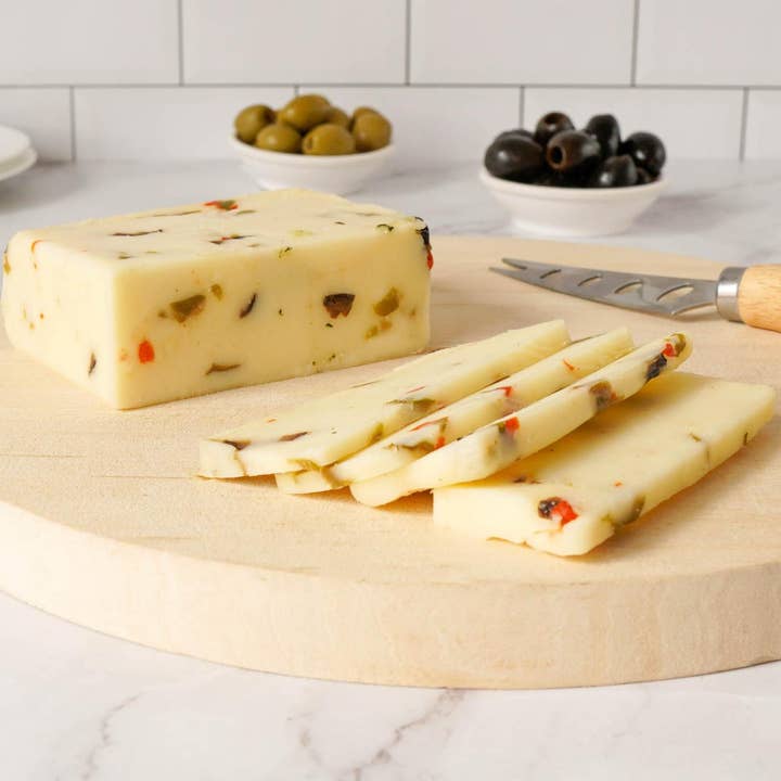 Cheddar blanc olive pour la vente par Keystone Cheese