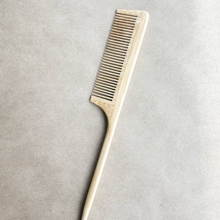 Smile Boutiques - Wholesale Hair Brush/Comb - Natural Bamboo Hair Styling Comb - Plastic free1