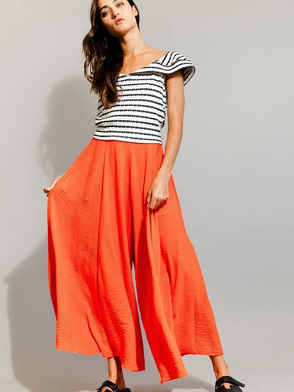 BUCKETLIST INC - Wholesale Pants - Women's - P5131 Solid Woven Wide Leg Pants9