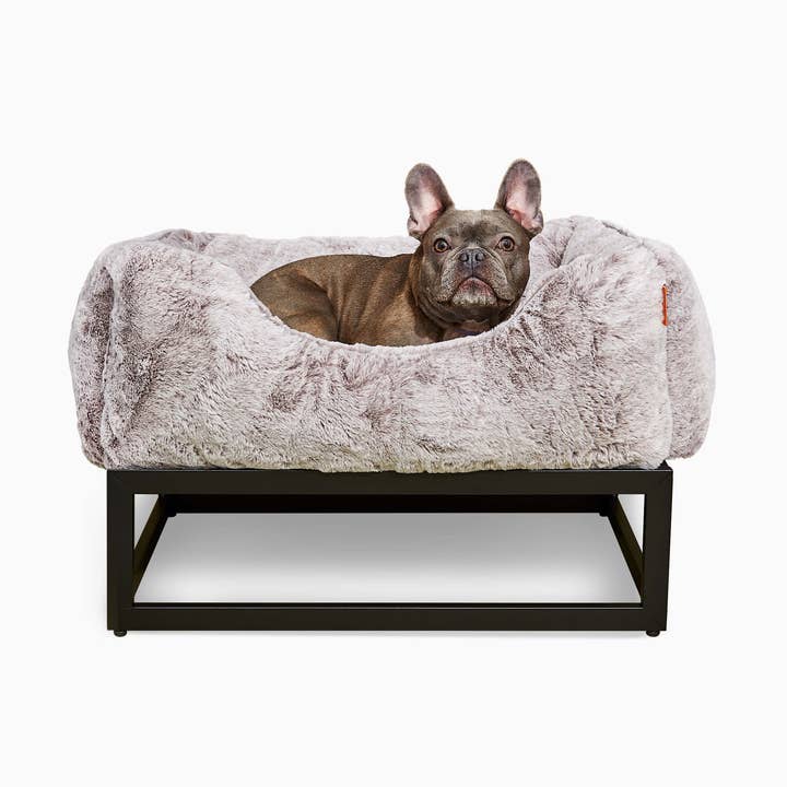 The FÜZI Luxury Dog Bed for wholesale by FÜZI